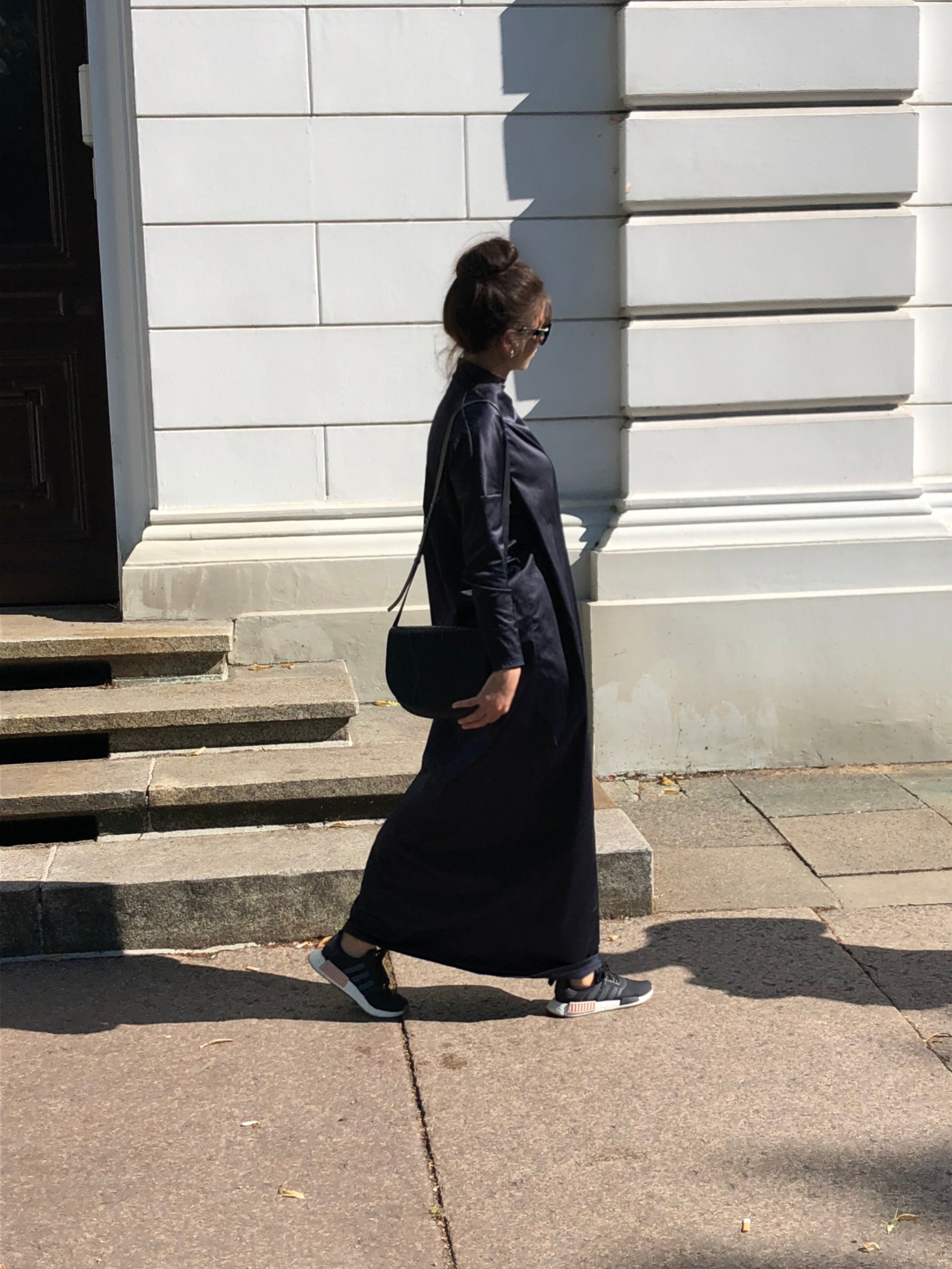 Dress ANIMI - asetbogaty